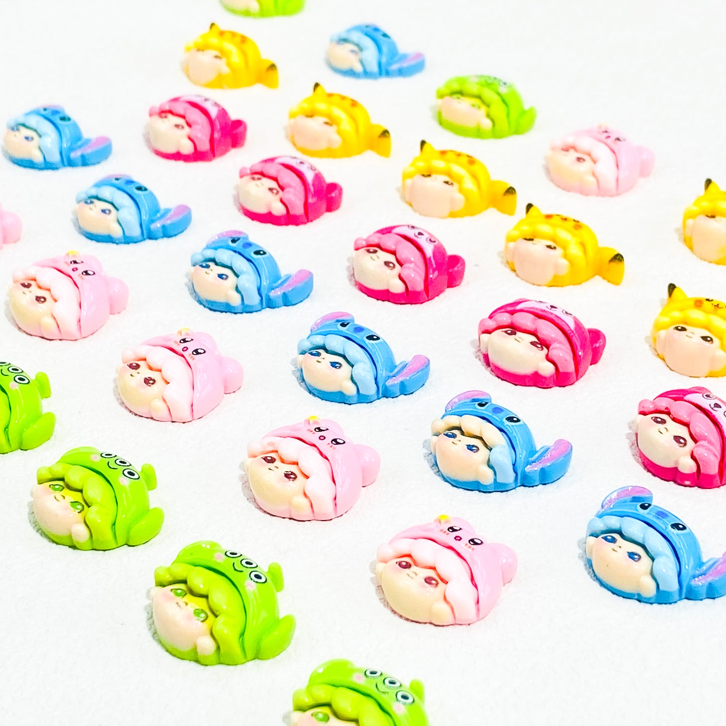 Colorful Cartoon Heads Resin DIY Charms
