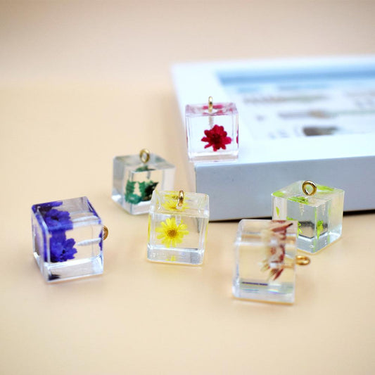 Greenhouse Flower Resin DIY Charms